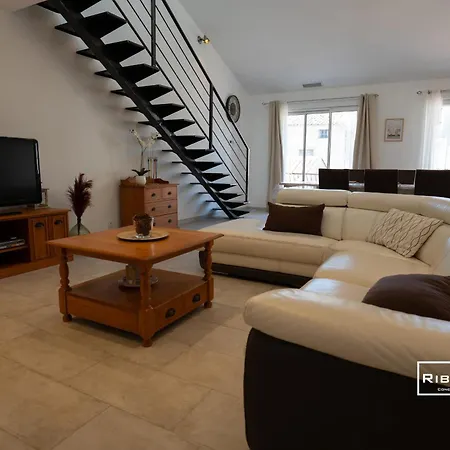 Riboleys - Sublime Loft De 130m Climatise ヴィラ *