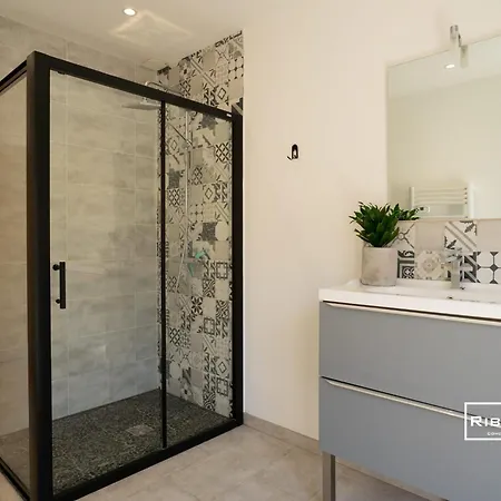 Sublime Loft De 130m Climatise Au Calme Vias